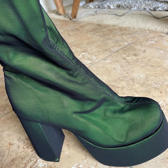 Dolls Kill Shoes Dolls Kill Greenblack Knew High Platform Boots